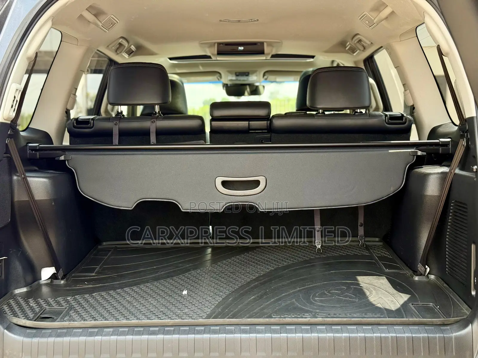 Toyota Land Cruiser Prado 2018 Gray