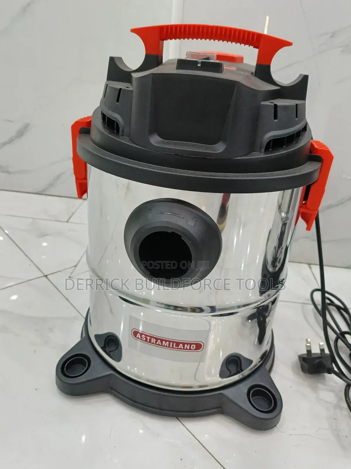 Astramilano Vacuum Cleaner 20l