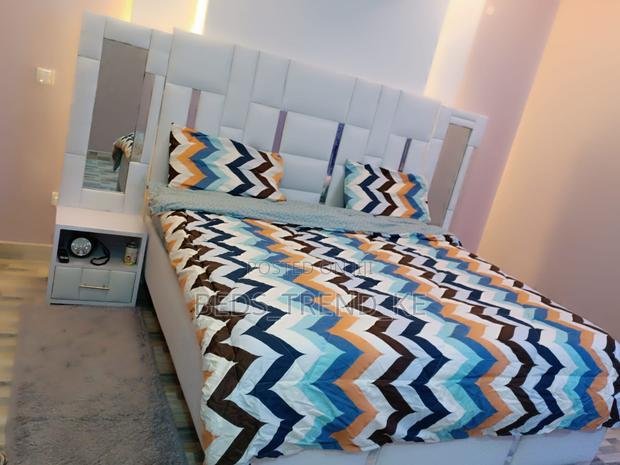 Resilient 6 by 6 Ft Extended Bed With Side Drawers
