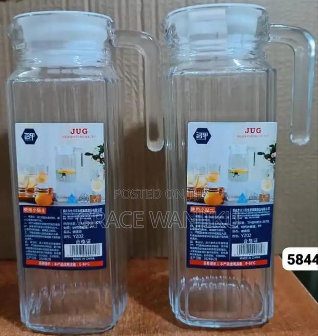 1100ml Glass Jar With Plastic Lid - main view