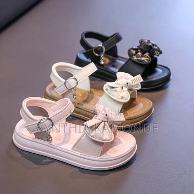 Bow Kids Sandals - main view