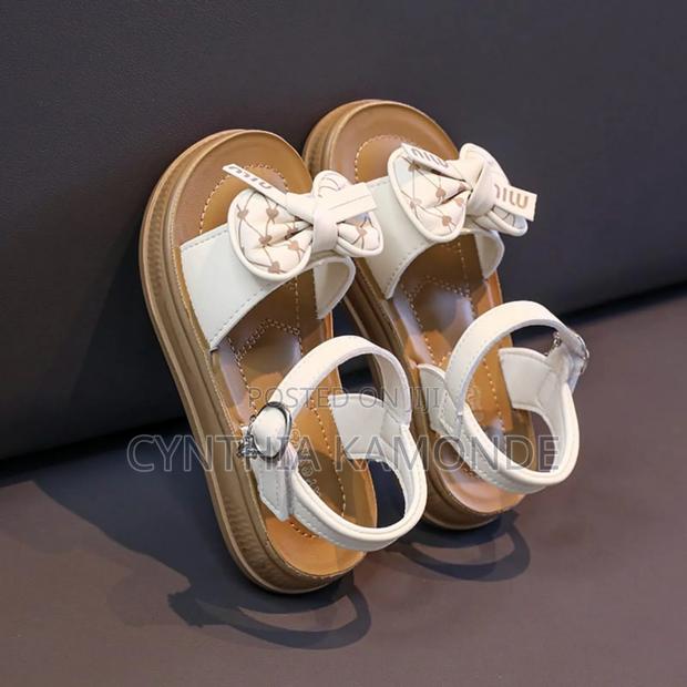 Bow Kids Sandals - thumbnail 2
