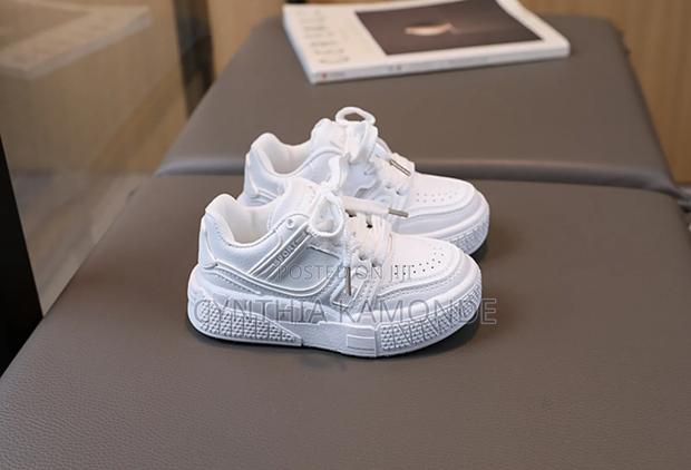 Laced Up Kids Sneakers - thumbnail 6