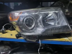 Land Cruiser V8 200 Series