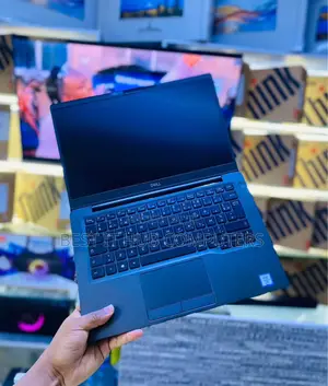 Laptop Dell Latitude 7300 16GB Intel Core I7 SSD 512GB