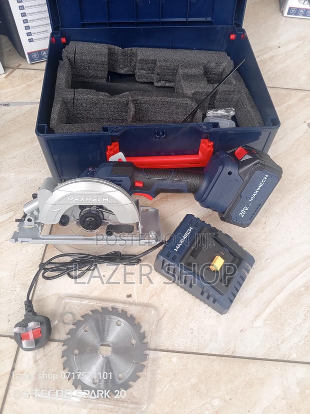 Cordless Circular Saw - thumbnail 2