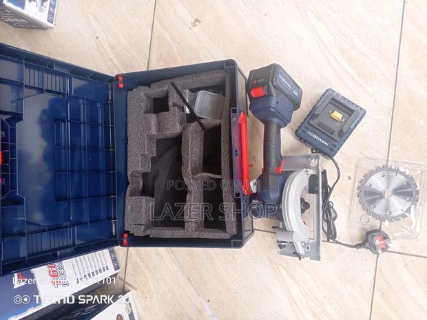 Cordless Circular Saw - thumbnail 4