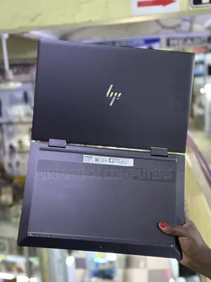 Laptop HP Envy 15 8GB AMD Ryzen 5 SSD 256GB