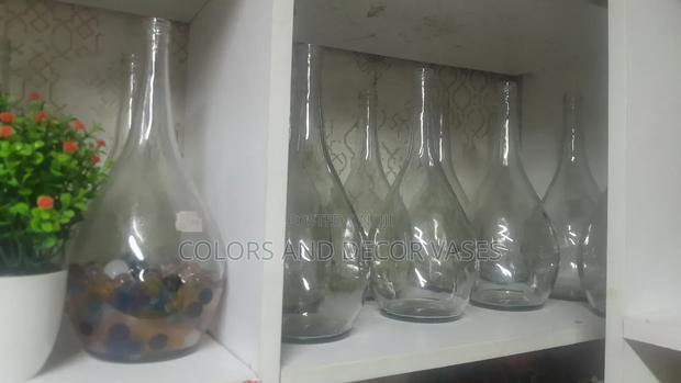 Round Clear Vases - main view