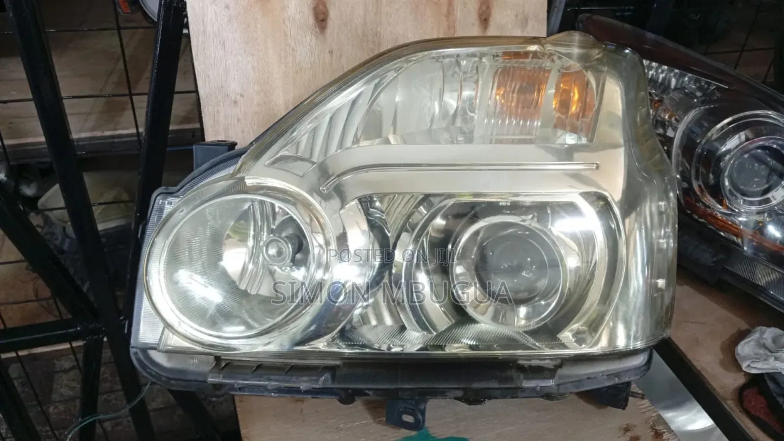 Nissan X-Trail Nt31 Headlight Xenon