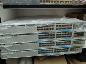 Cisco 9300 24port Poe