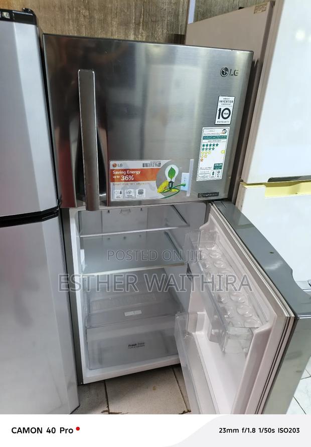 Lg Smart Inverter Fridge 300l - thumbnail 4