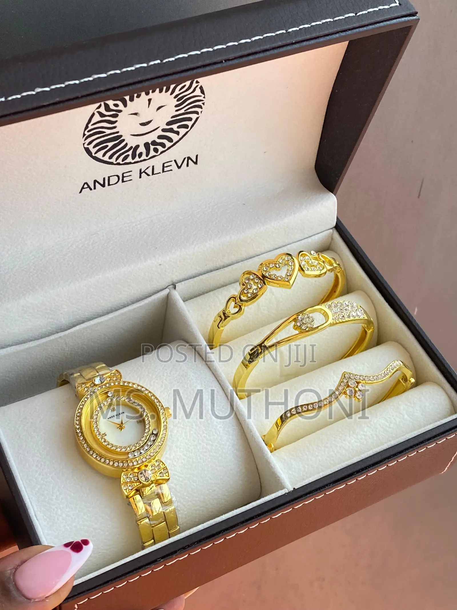 Ladies Gift Sets  ( Watch 3 Bracelets)