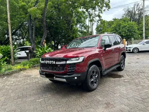 Toyota Land Cruiser 2024 Red