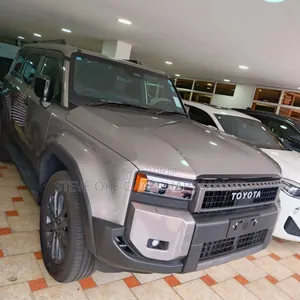 Toyota Land Cruiser Prado 2.8 2024 Gray