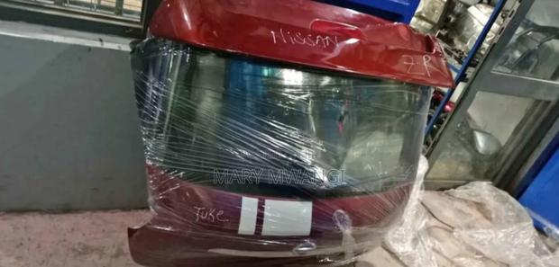 Ex Japan Nissan Juke Boot/Tailgate Available - main view