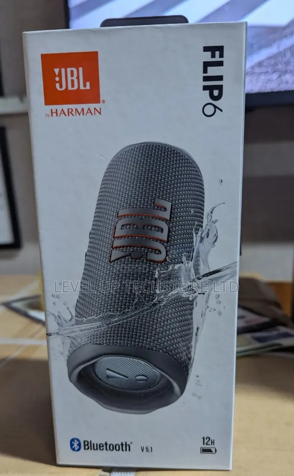 JBL Flip 6 - Portable Bluetooth Speaker (Blue)
