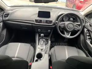 Mazda Axela 2018 Blue