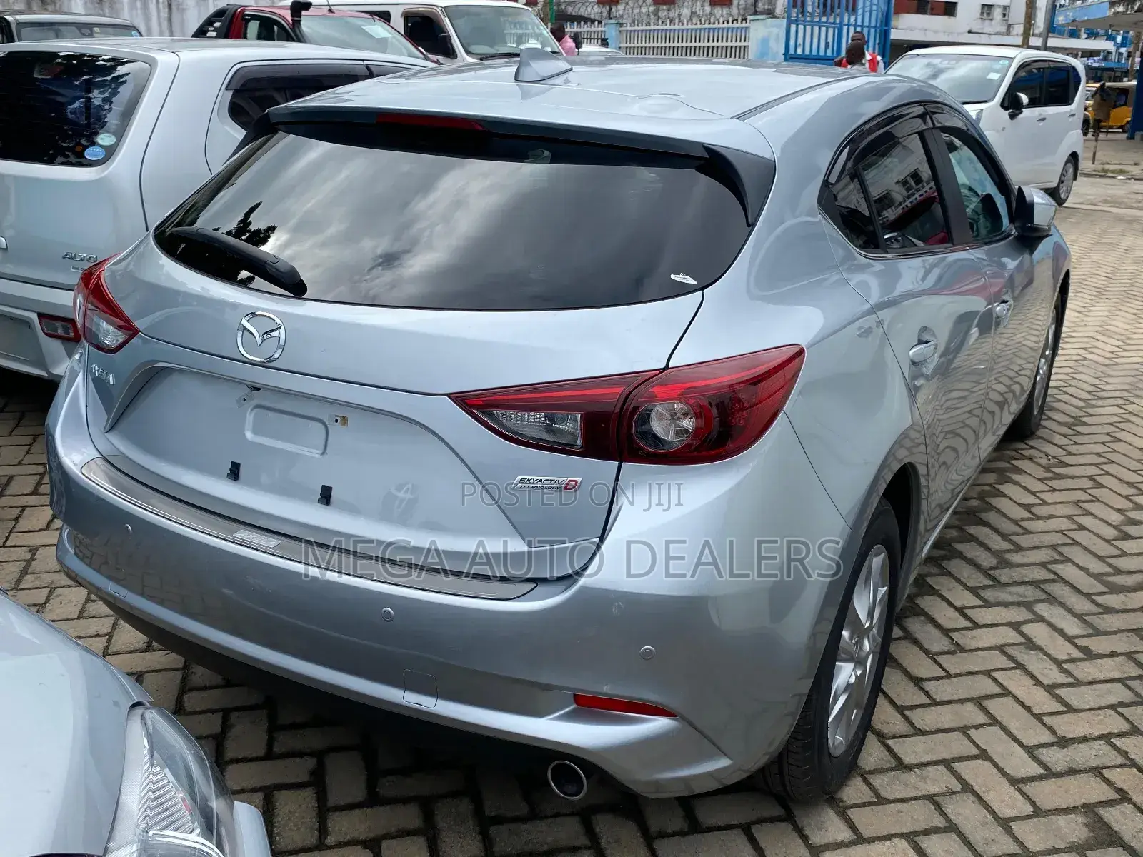 Mazda Axela 2018 Blue