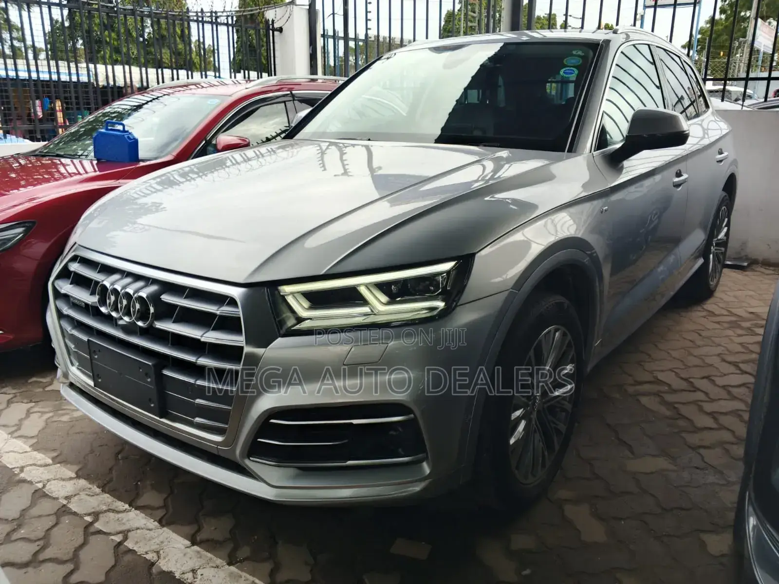 Audi Q5 2018 Silver