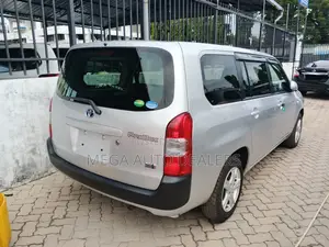 Toyota Probox 2018 Silver