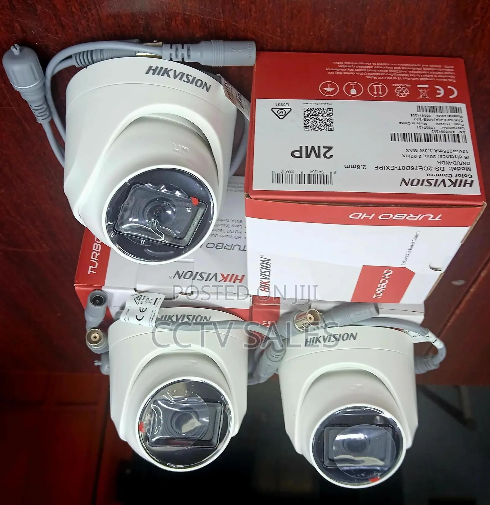 Ds--2ce76d0t-exipf 20m 2mp Hikvision Dome Camera