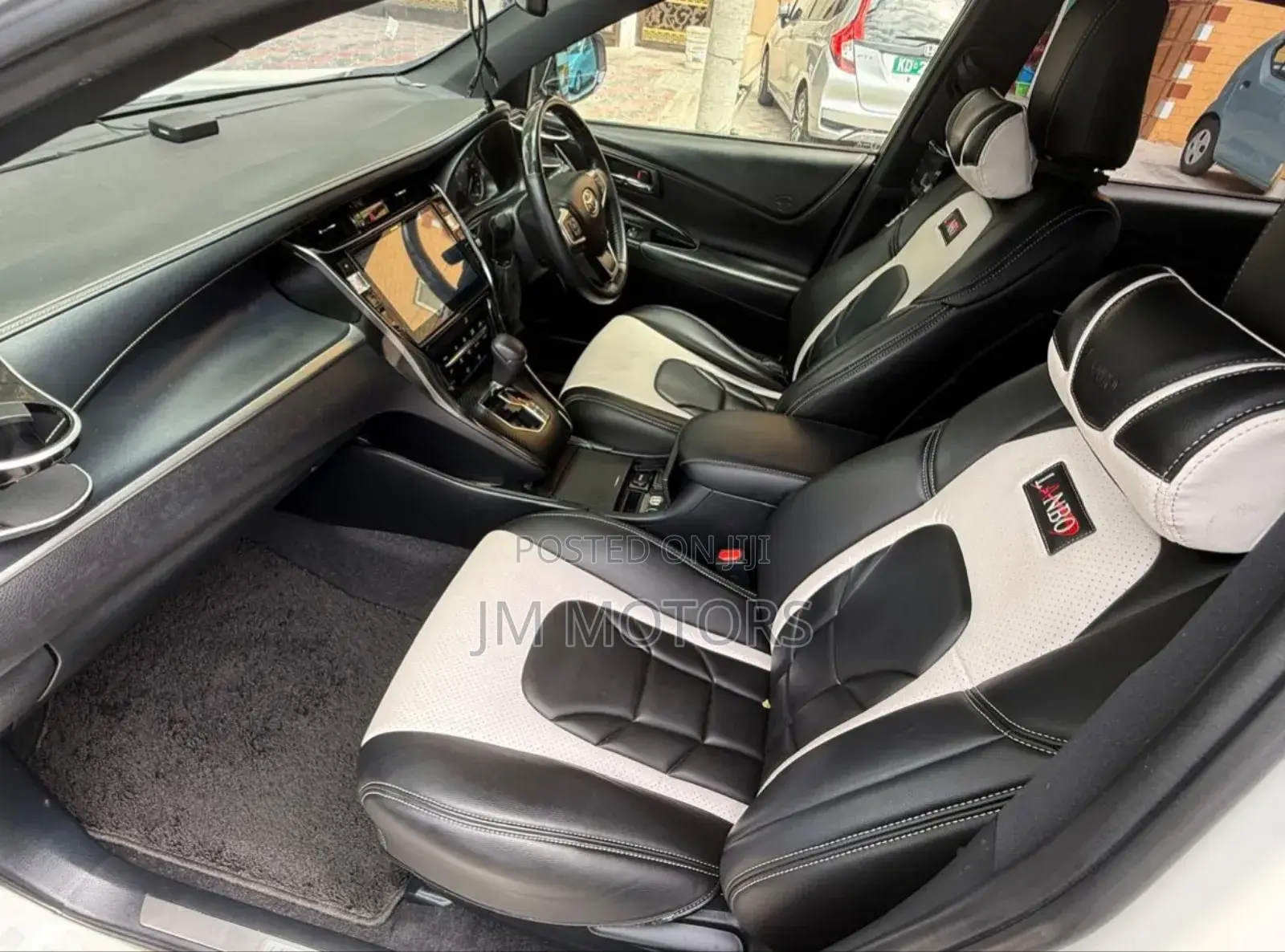 Toyota Harrier 2019 White