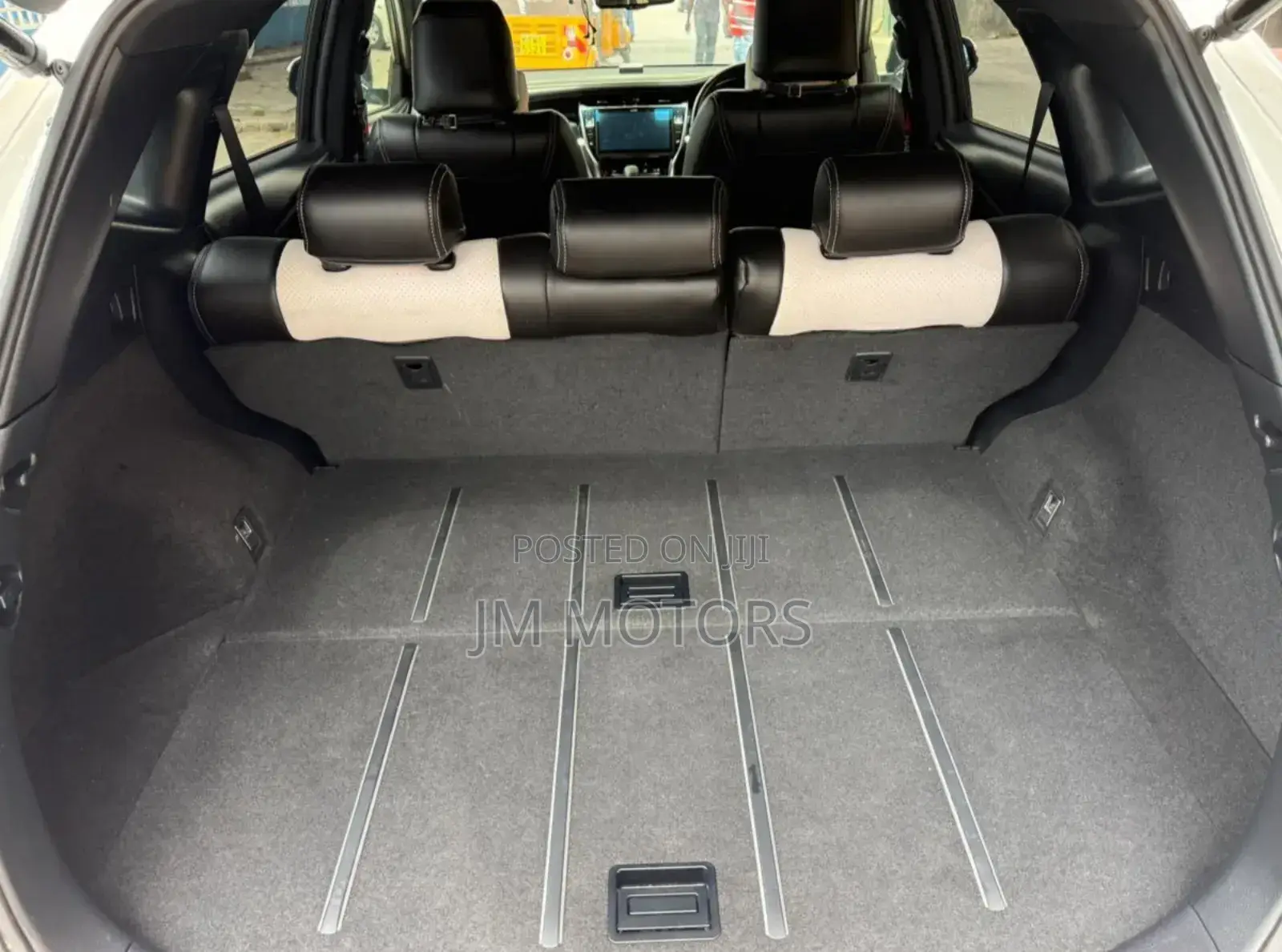 Toyota Harrier 2019 White