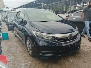 Honda Fit Shuttle 2018 Black