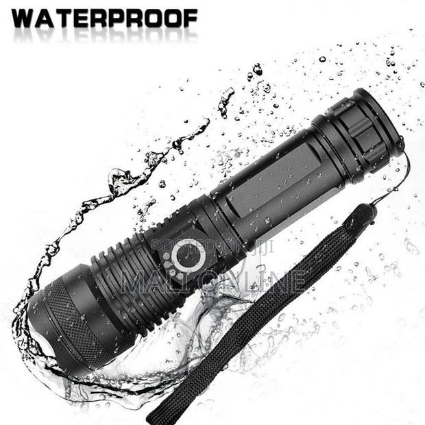 Rechargeable Led Flashlight 2700 Lumens Zoomable Torch - thumbnail 6