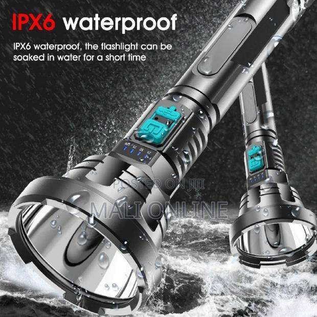 Rechargeable Tactical Led Flashlight 1000m Beam Waterproof - thumbnail 6