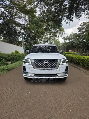 Nissan Patrol 2013 White