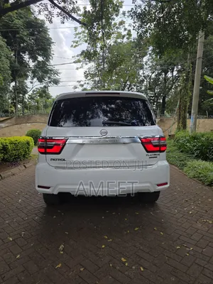 Nissan Patrol 2013 White