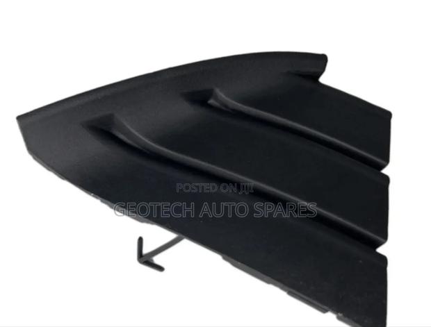 Toyota Vitz 2018 Towing Cover
