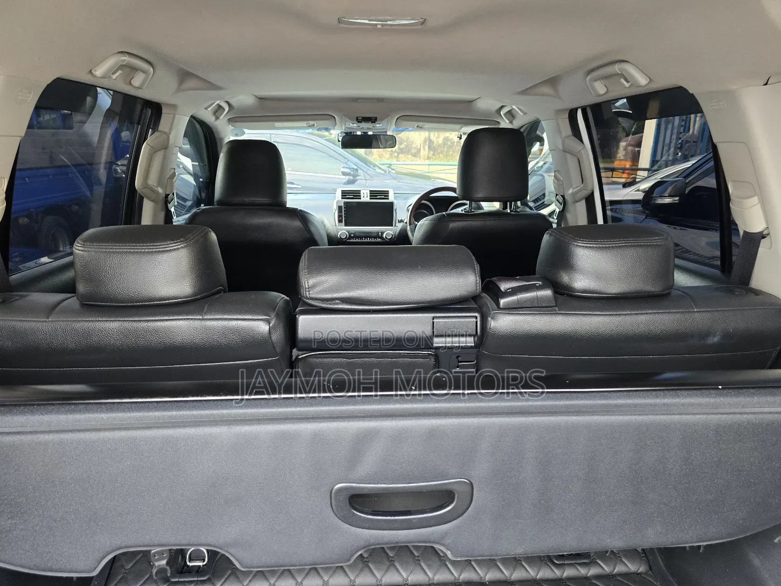 Toyota Land Cruiser Prado 2017 White
