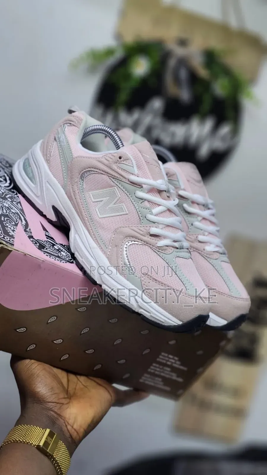 New Balance 530