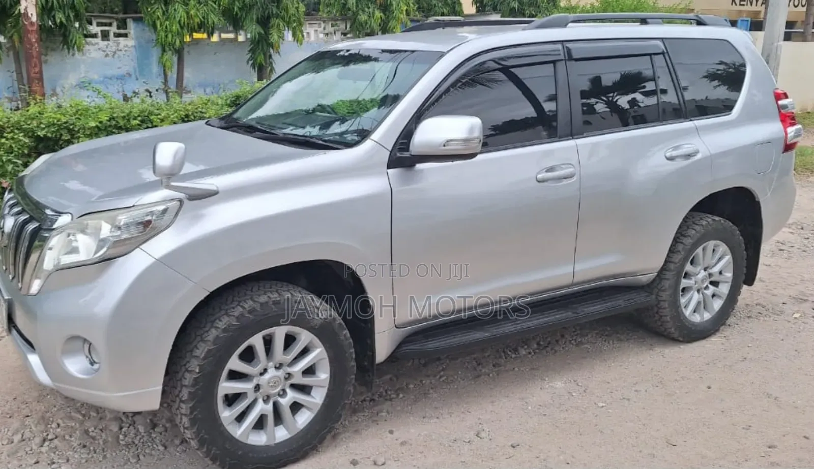Toyota Land Cruiser Prado 2014 Silver