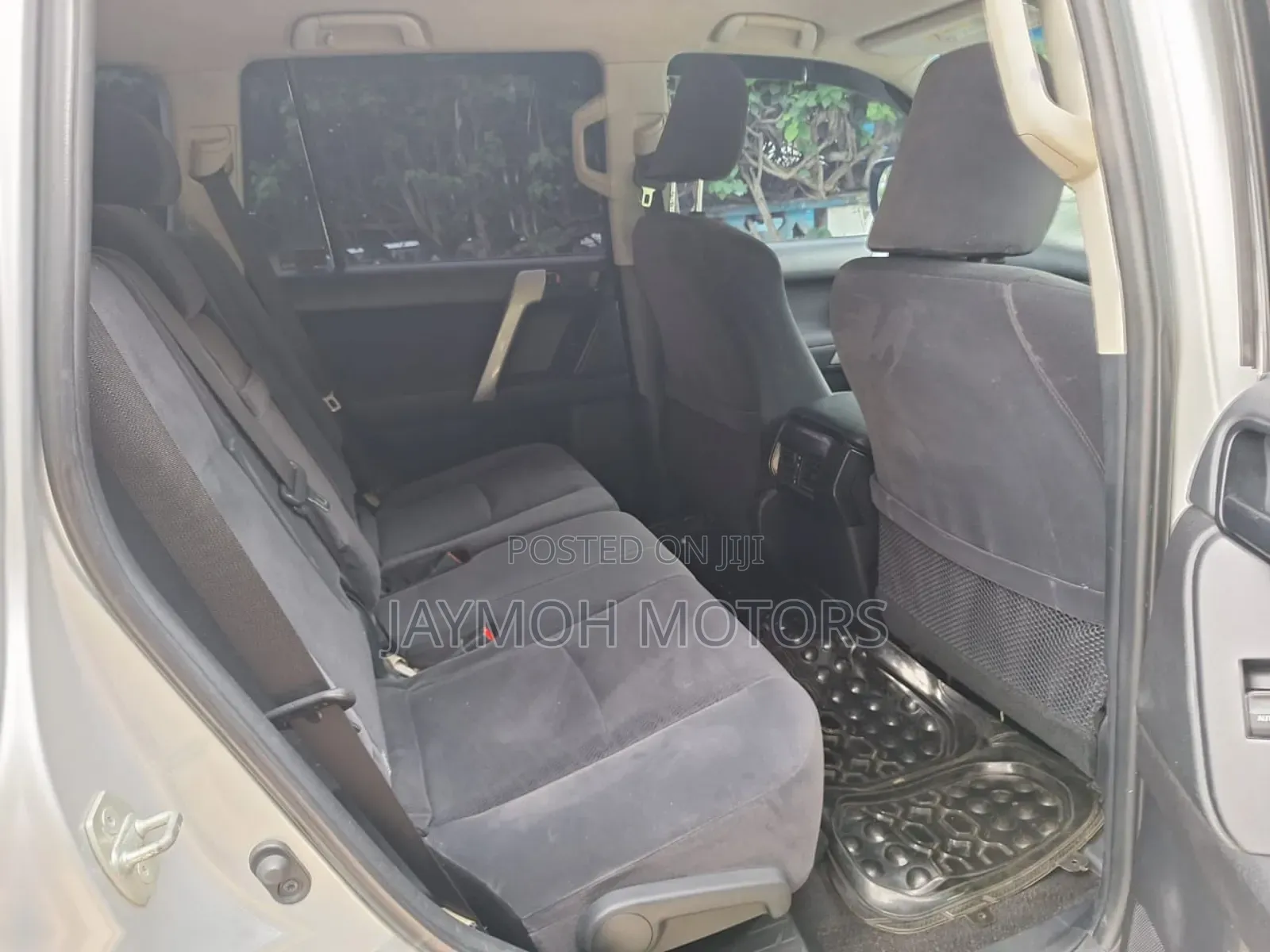 Toyota Land Cruiser Prado 2014 Silver