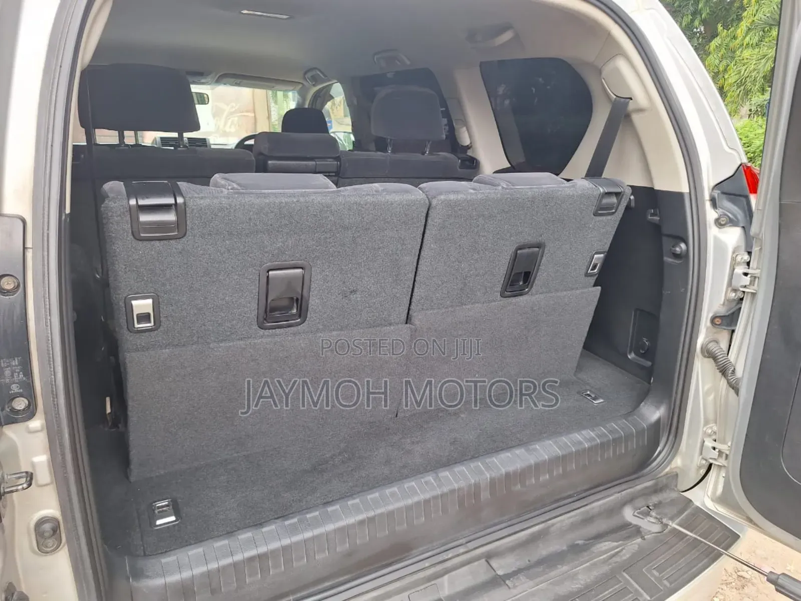 Toyota Land Cruiser Prado 2014 Silver