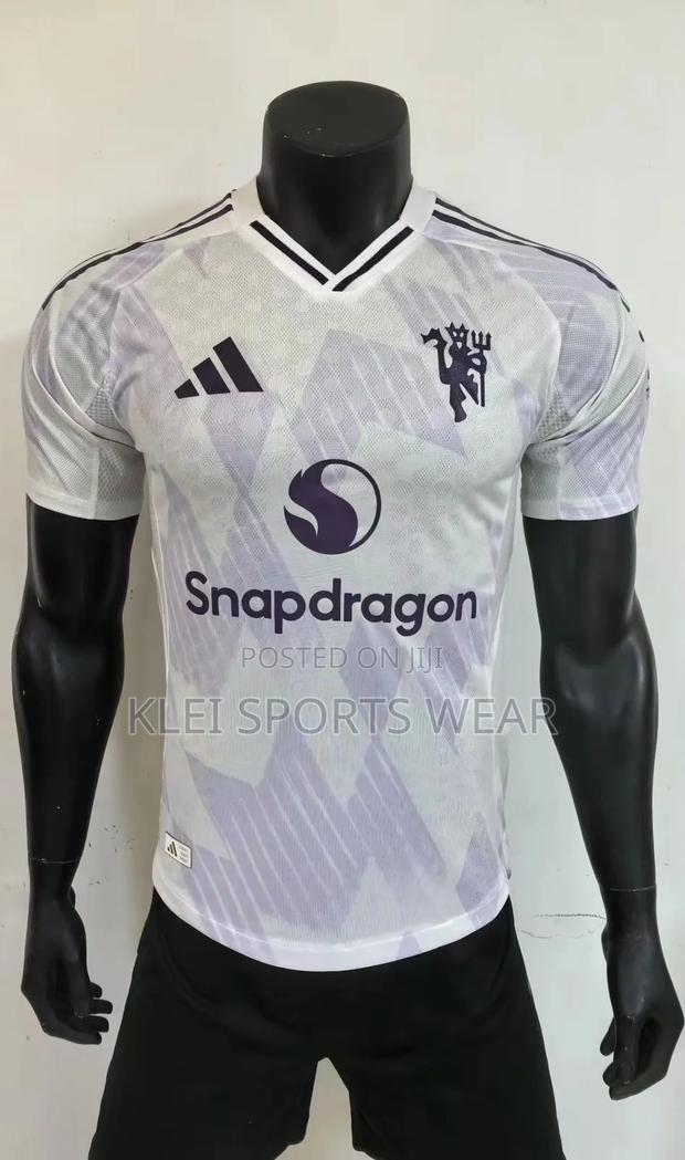 Manchester Player Version 25/26 - thumbnail 2