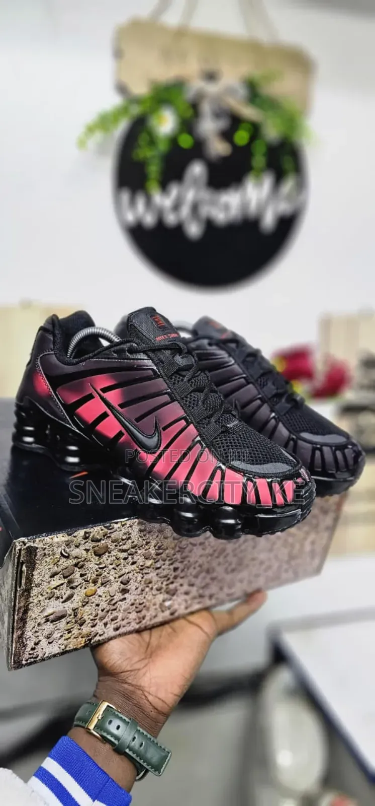 Nike Shox Color Changer