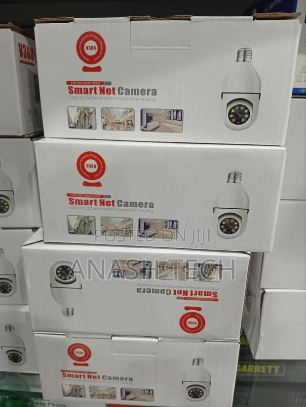 PTZ Rotating Wifi Bulb Camera- Wifi PTZ Bulb Camera