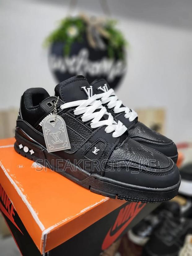 Louis Vuitton Trainers - thumbnail 6