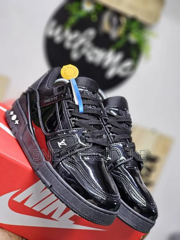 Louis Vuitton Trainers - thumbnail 7