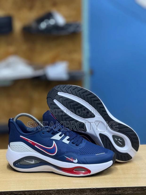 Winflow Zoom Trainers - thumbnail 5