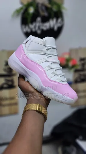 Pink Jordan 11