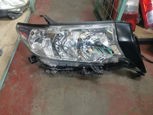 Toyota Prado 150 Non Zenon Headlight
