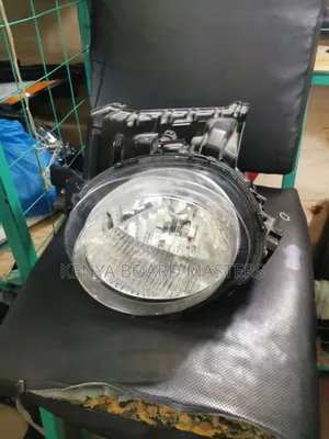 Nissan Juke 2010-2013 Zenon Headlight