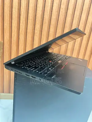 Laptop Lenovo ThinkPad T14 G4 16GB AMD Ryzen 7 SSD 512GB