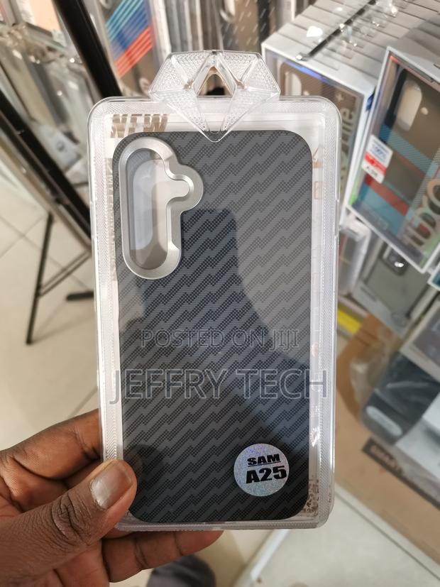 Carbon Case Suitable for Samsung Galaxy A25 5g I Carbon Mobi - thumbnail 3